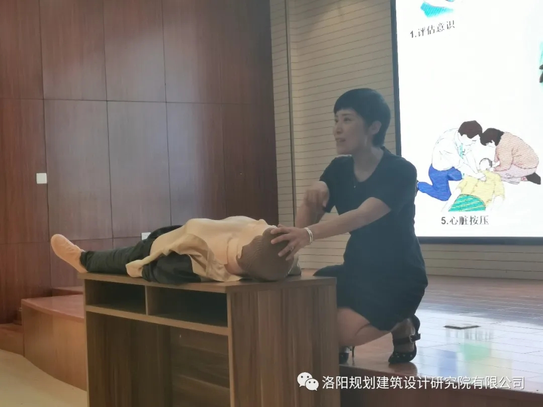 1599211794874190.jpg 1599211794874190.jpg